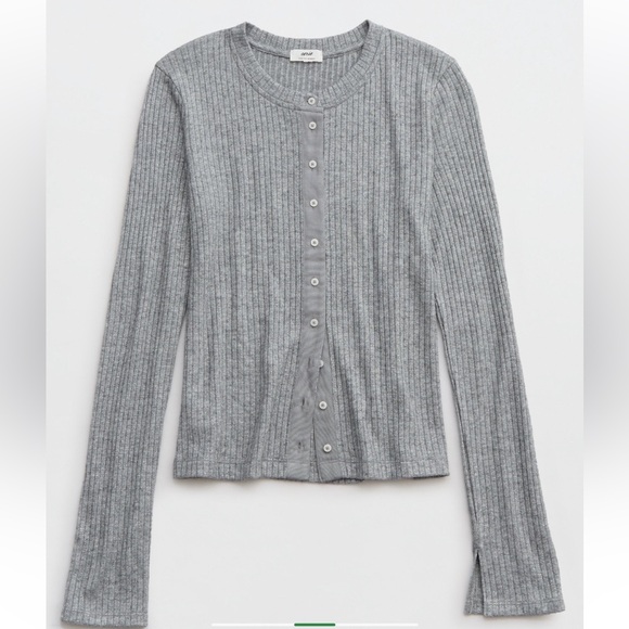 Aerie cardigan Tshirt - Picture 4 of 10